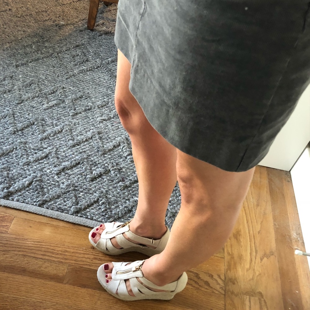 Nude canvas wedge